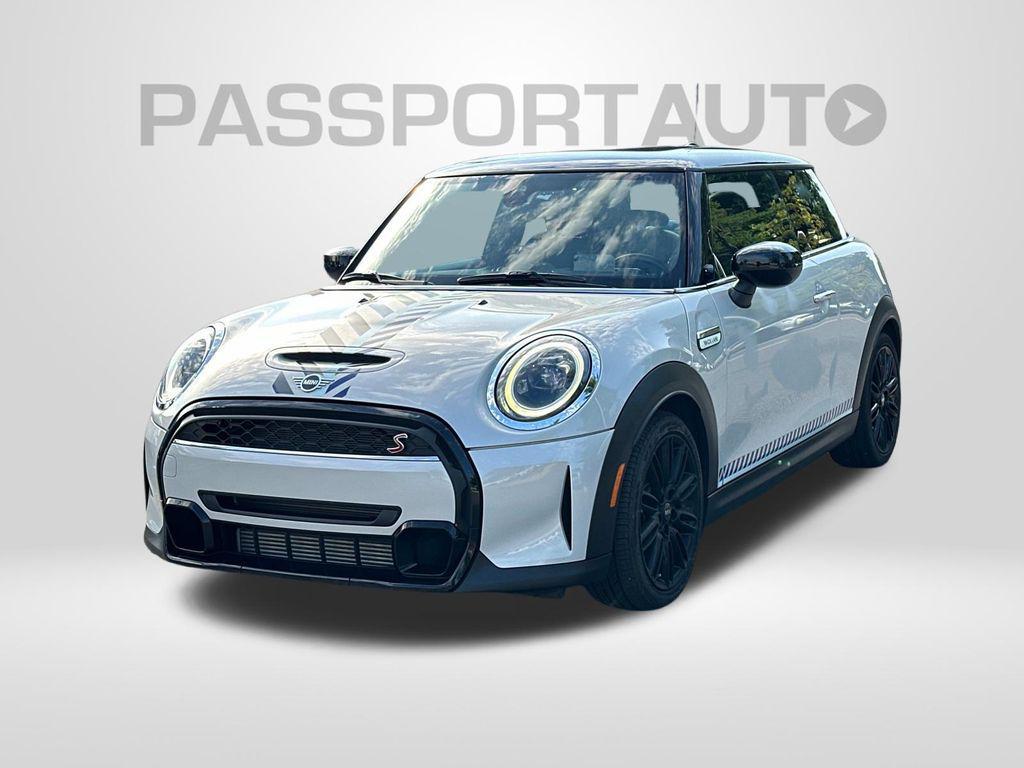 used 2022 MINI Hardtop car, priced at $26,500