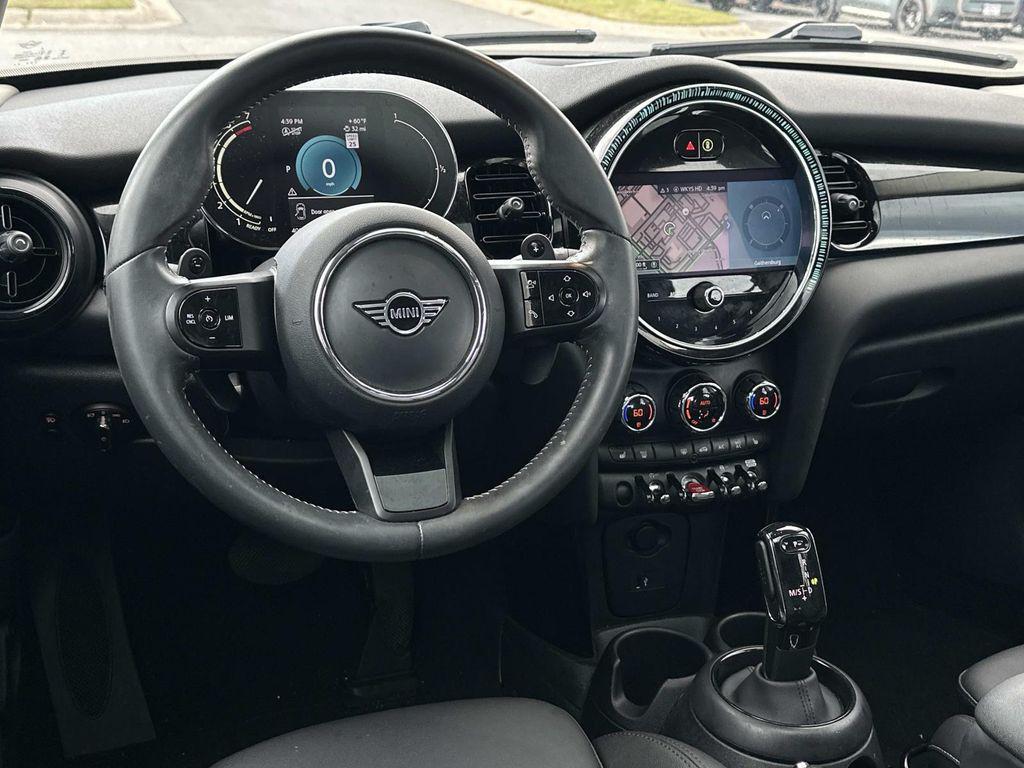 used 2023 MINI Hardtop car, priced at $22,950
