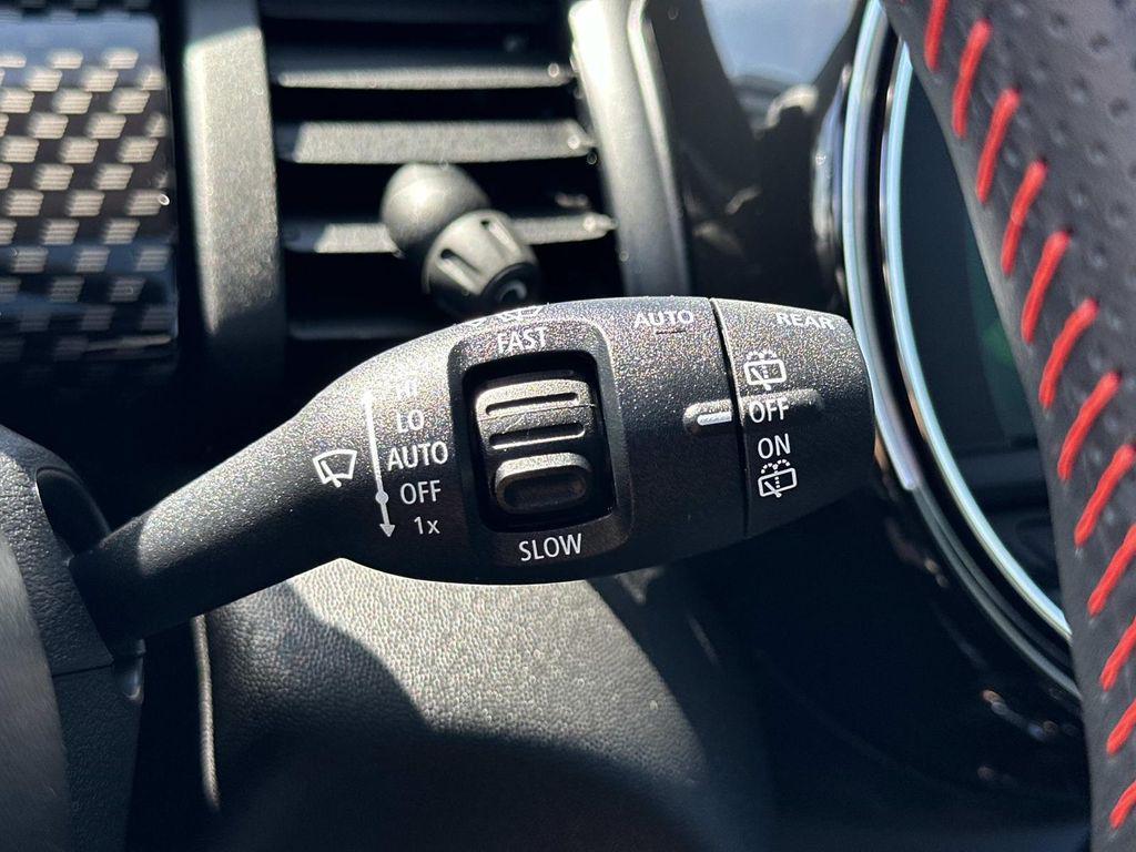 used 2021 MINI Hardtop car, priced at $24,500