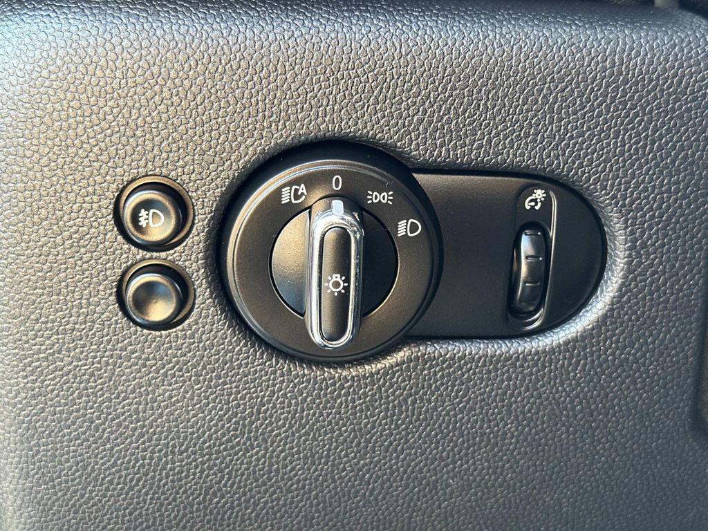 used 2021 MINI Hardtop car, priced at $24,500