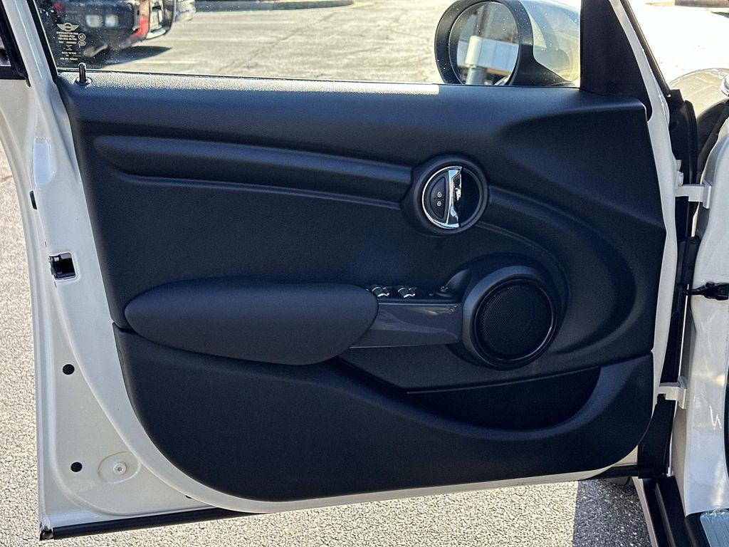 used 2021 MINI Hardtop car, priced at $20,450