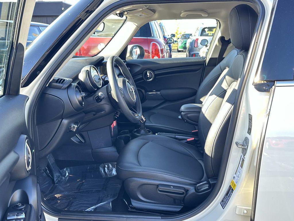 used 2021 MINI Hardtop car, priced at $20,450