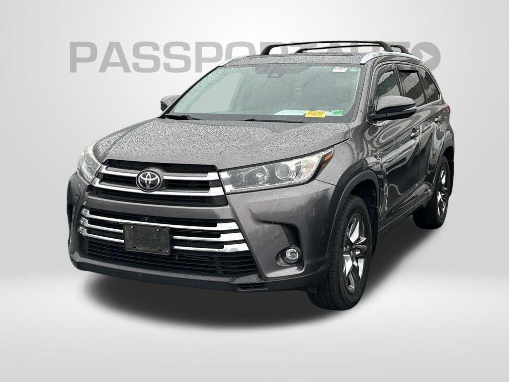 used 2019 Toyota Highlander car, priced at $25,888