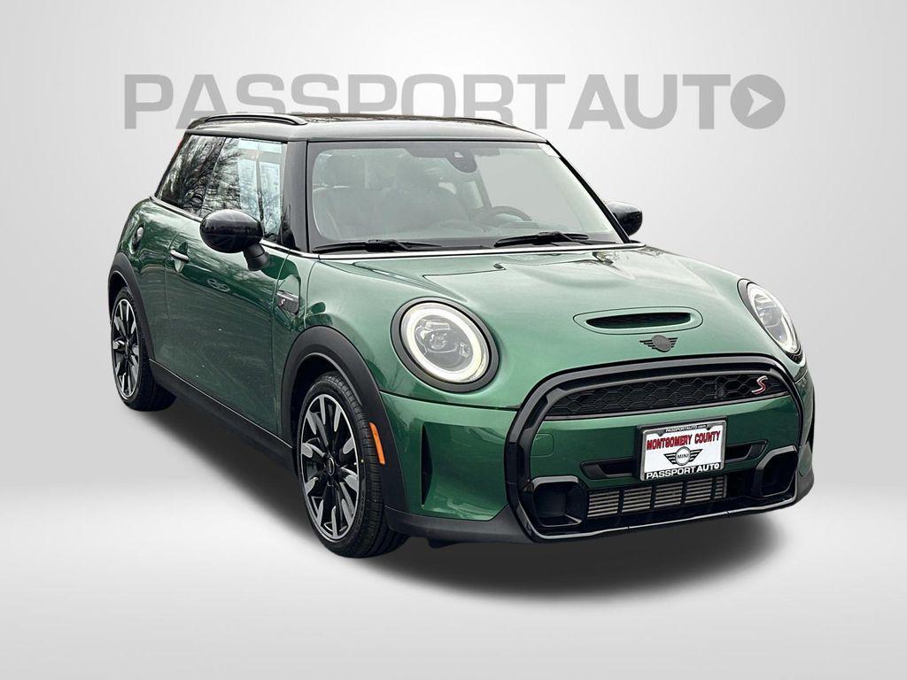 used 2023 MINI Hardtop car, priced at $24,500
