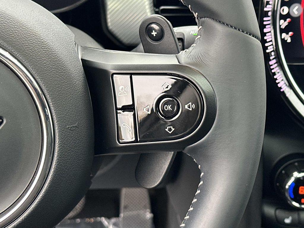 used 2023 MINI Hardtop car, priced at $24,500