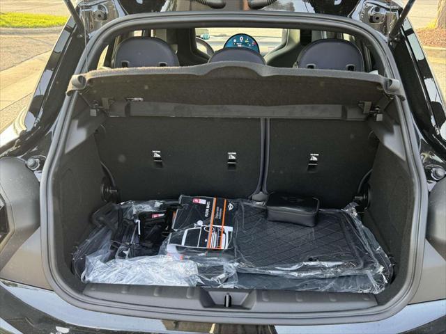 new 2025 MINI Hardtop car, priced at $34,860