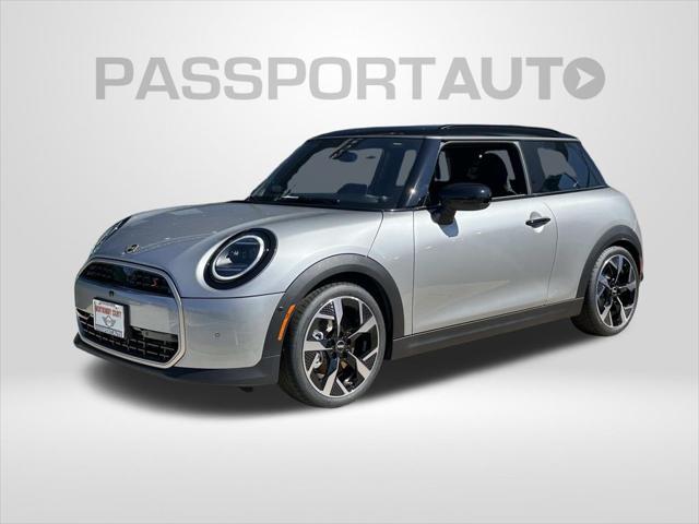 new 2025 MINI Hardtop car, priced at $38,780