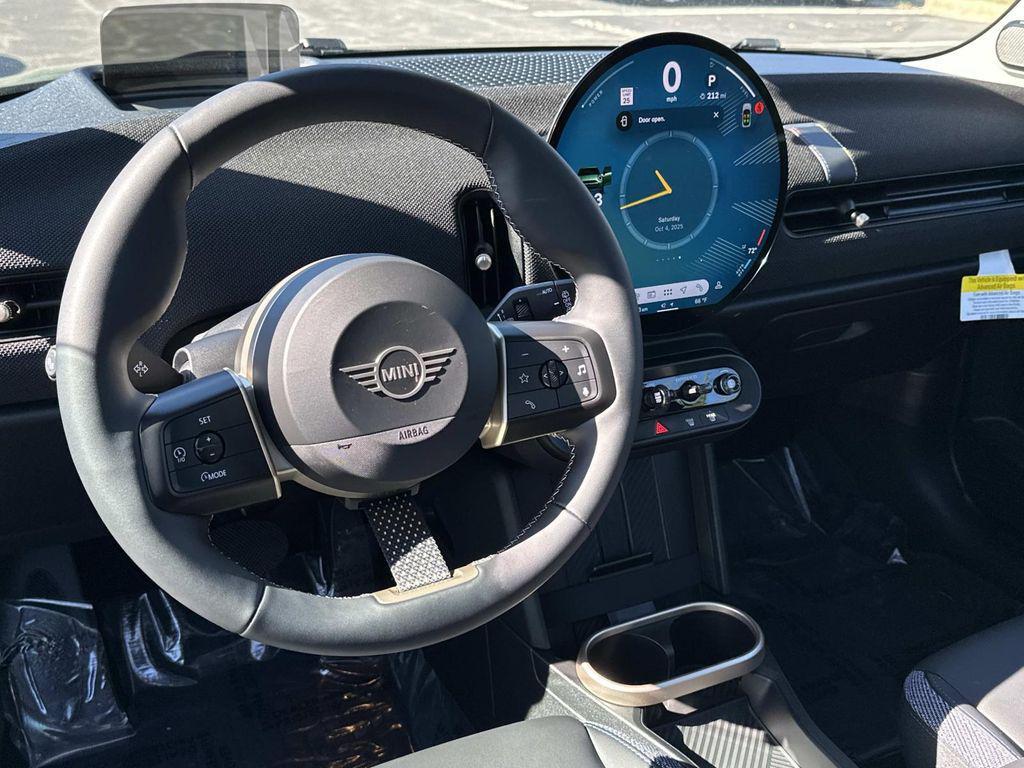 used 2025 MINI Hardtop car, priced at $27,998