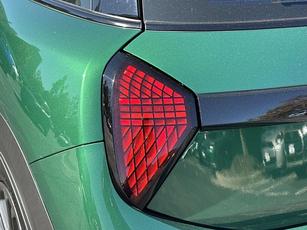 used 2025 MINI Hardtop car, priced at $27,998