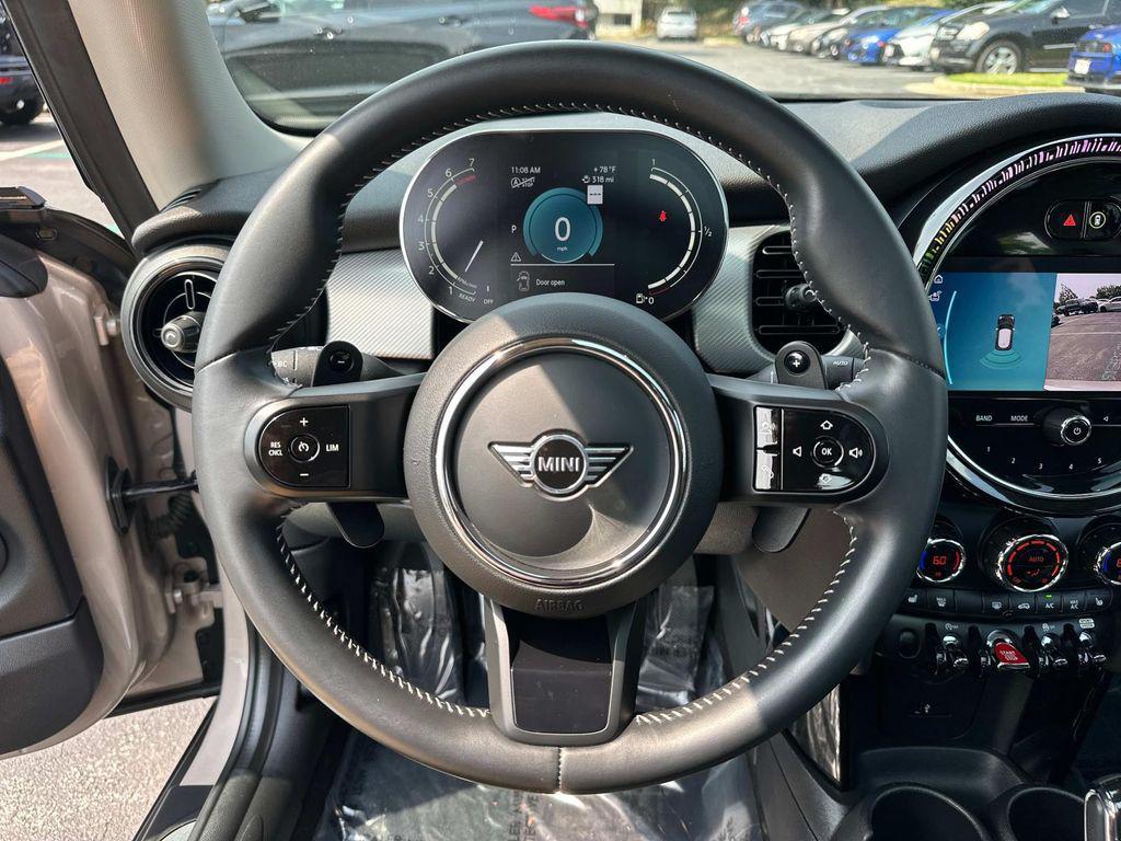 used 2023 MINI Hardtop car, priced at $26,989