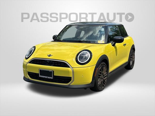 used 2025 MINI Hardtop car, priced at $31,998