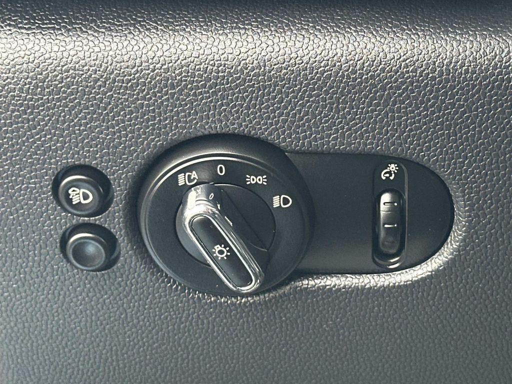 used 2023 MINI Hardtop car, priced at $23,998