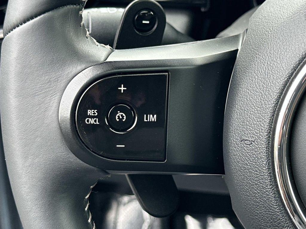 used 2023 MINI Hardtop car, priced at $23,998