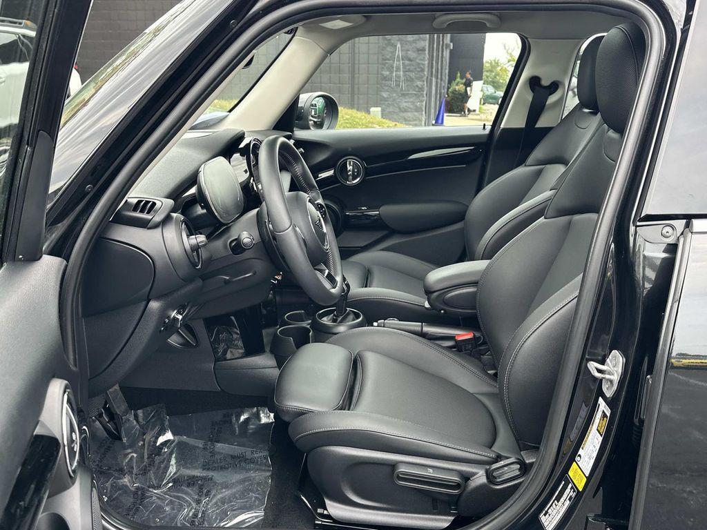 used 2023 MINI Hardtop car, priced at $23,998