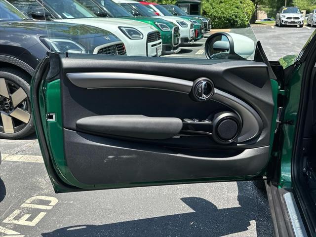 used 2023 MINI Hardtop car, priced at $25,250