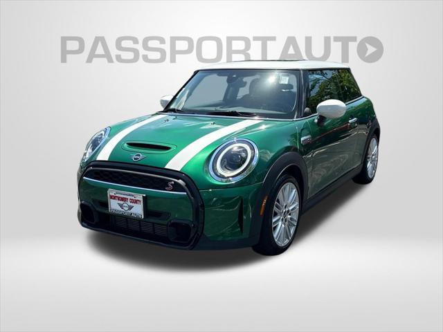 used 2023 MINI Hardtop car, priced at $25,250