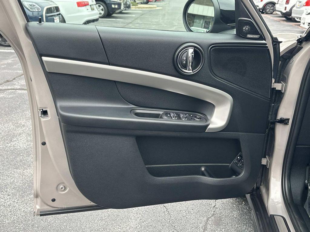 used 2023 MINI SE Countryman car, priced at $33,495