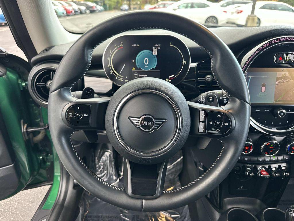used 2023 MINI Hardtop car, priced at $25,750