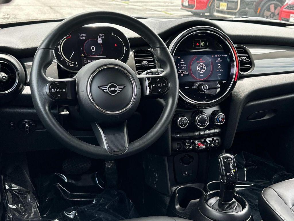 used 2022 MINI Hardtop car, priced at $19,850