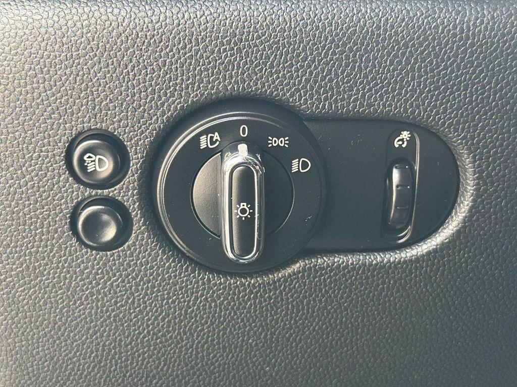used 2022 MINI Hardtop car, priced at $19,850