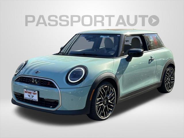 new 2025 MINI Hardtop car, priced at $37,795