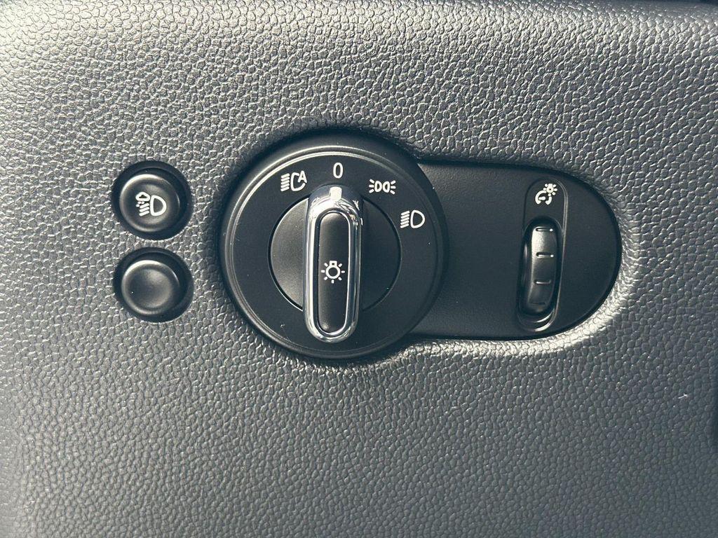 used 2023 MINI Hardtop car, priced at $24,350