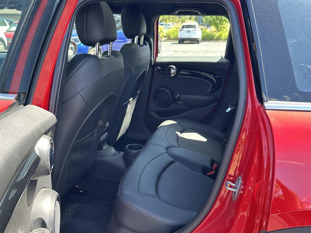 used 2023 MINI Hardtop car, priced at $27,998