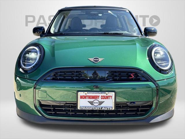 new 2025 MINI Hardtop car, priced at $38,355