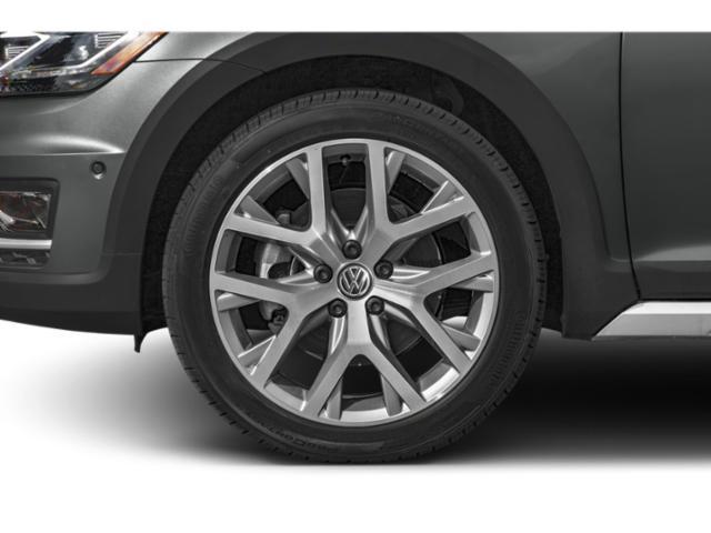 used 2019 Volkswagen Golf Alltrack car, priced at $25,500