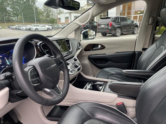 used 2023 Chrysler Pacifica car, priced at $25,327
