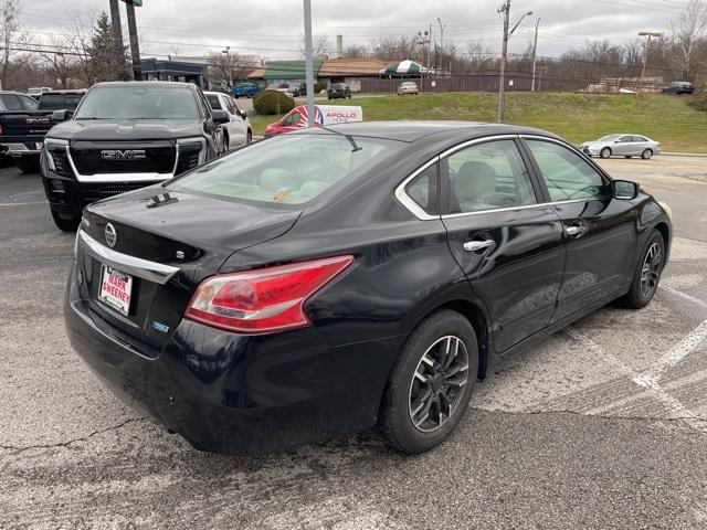 used 2013 Nissan Altima car, priced at $7,900