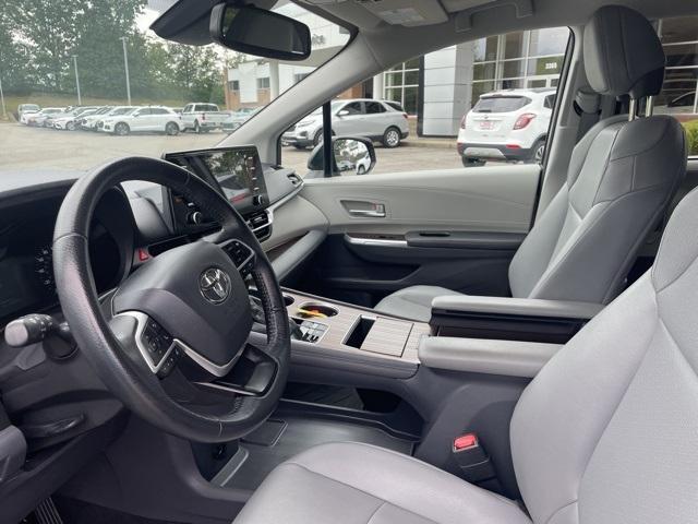 used 2022 Toyota Sienna car, priced at $39,989