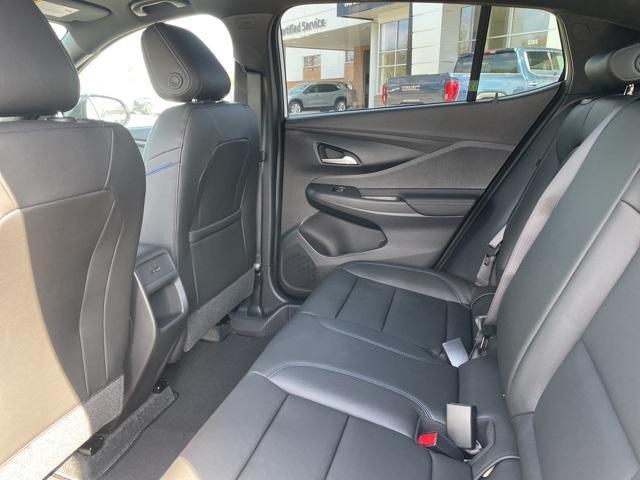 new 2025 Buick Envista car, priced at $28,774