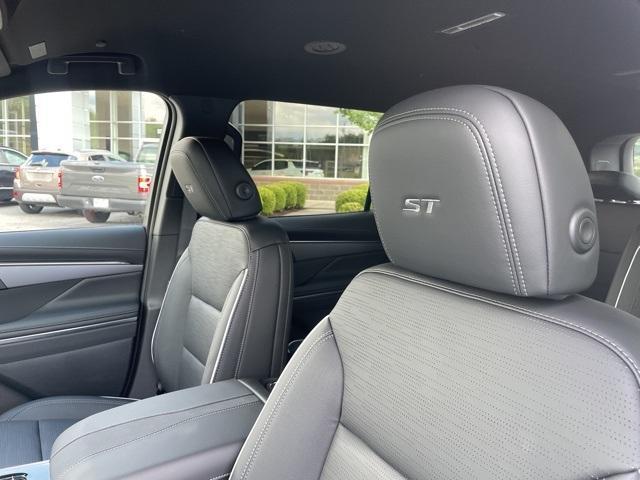 new 2026 Buick Enclave car, priced at $58,310