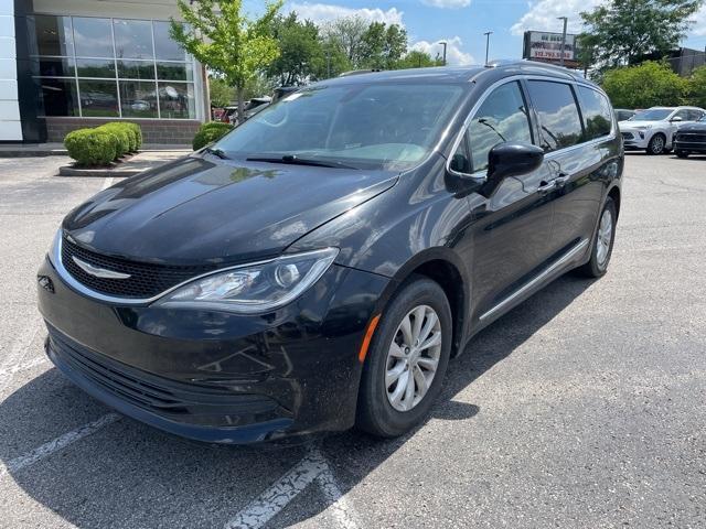 used 2018 Chrysler Pacifica car, priced at $16,685