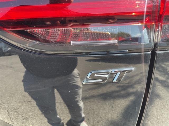 used 2021 Buick Envision car, priced at $22,990