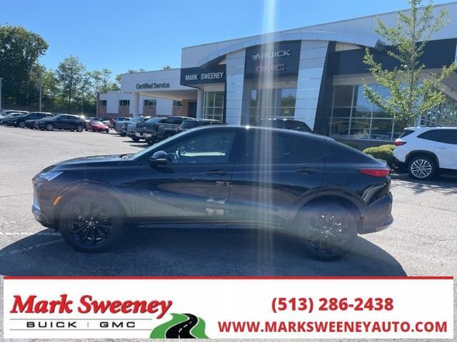 new 2025 Buick Envista car, priced at $26,525
