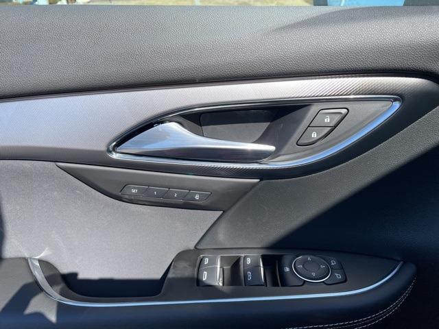 new 2025 Buick Envision car, priced at $40,240