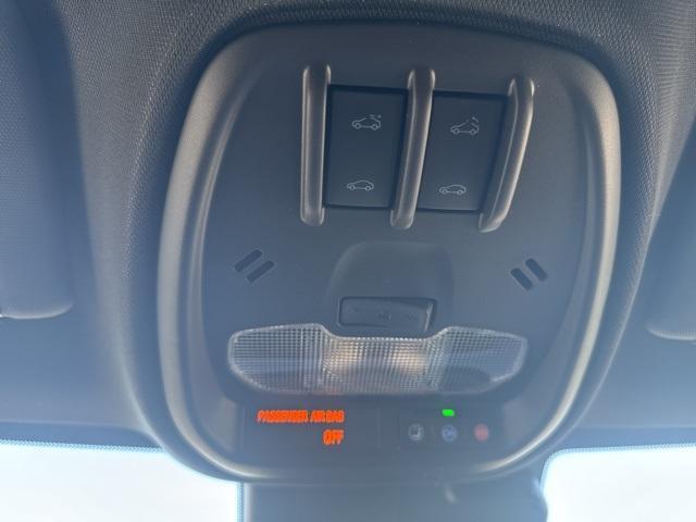 new 2025 Buick Envista car, priced at $26,784