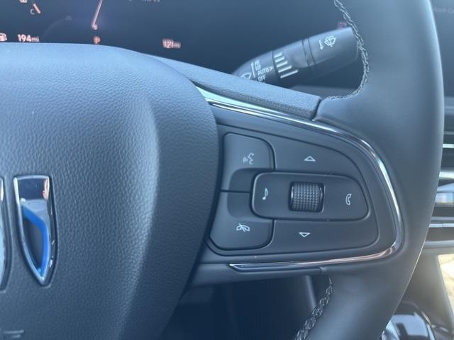 new 2025 Buick Envista car, priced at $26,784