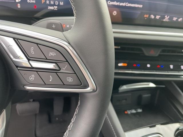 new 2025 Buick Envision car, priced at $39,139