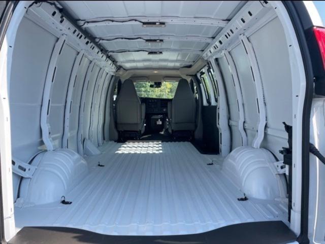 new 2025 GMC Savana 2500 car, priced at $50,563