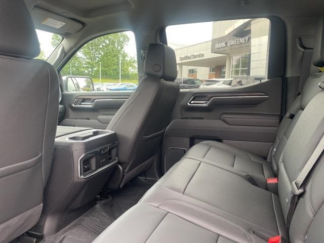 new 2025 GMC Sierra 1500 car, priced at $56,325