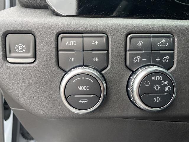 new 2025 GMC Sierra 1500 car, priced at $56,325