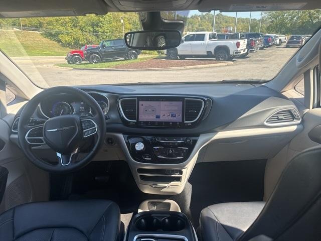 used 2024 Chrysler Pacifica car, priced at $27,969