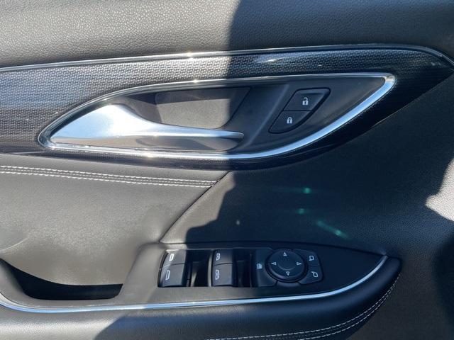 used 2022 Buick Envision car, priced at $24,947