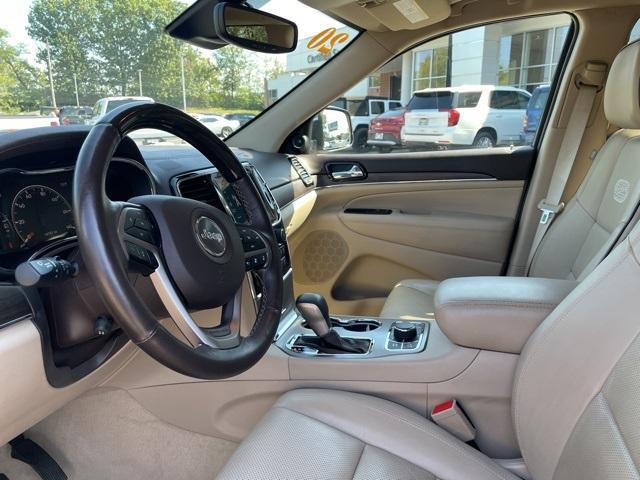 used 2020 Jeep Grand Cherokee car, priced at $25,551