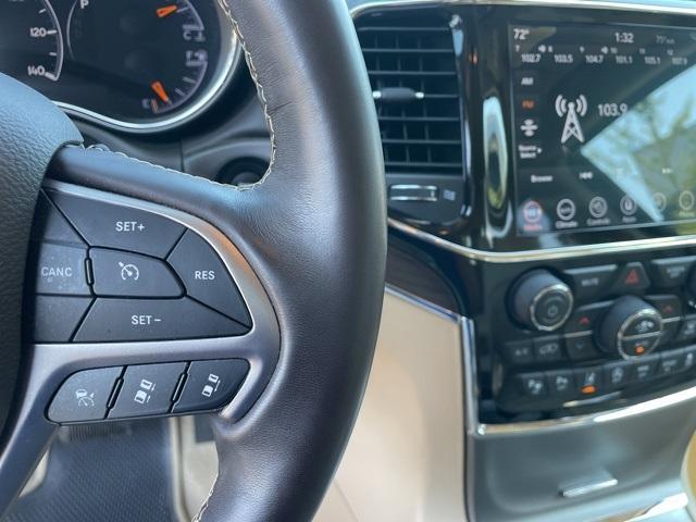 used 2020 Jeep Grand Cherokee car, priced at $25,551