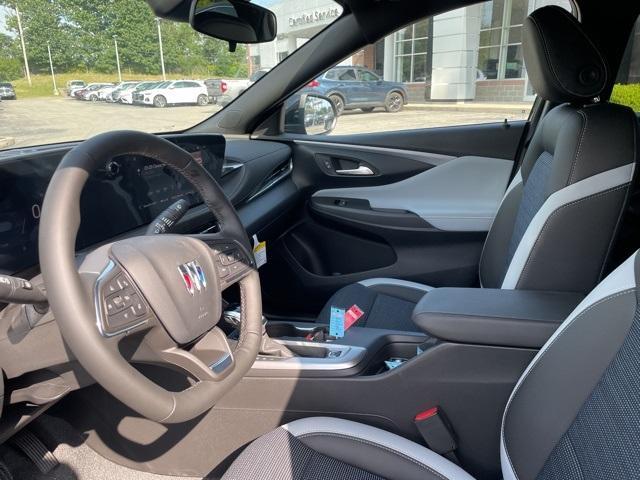 new 2025 Buick Envista car, priced at $25,435