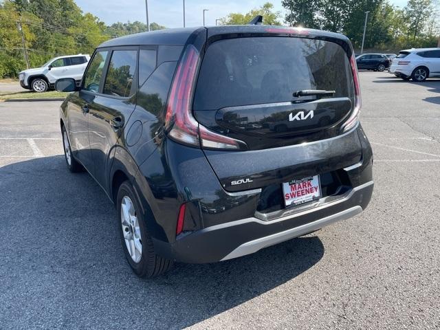 used 2023 Kia Soul car, priced at $17,914